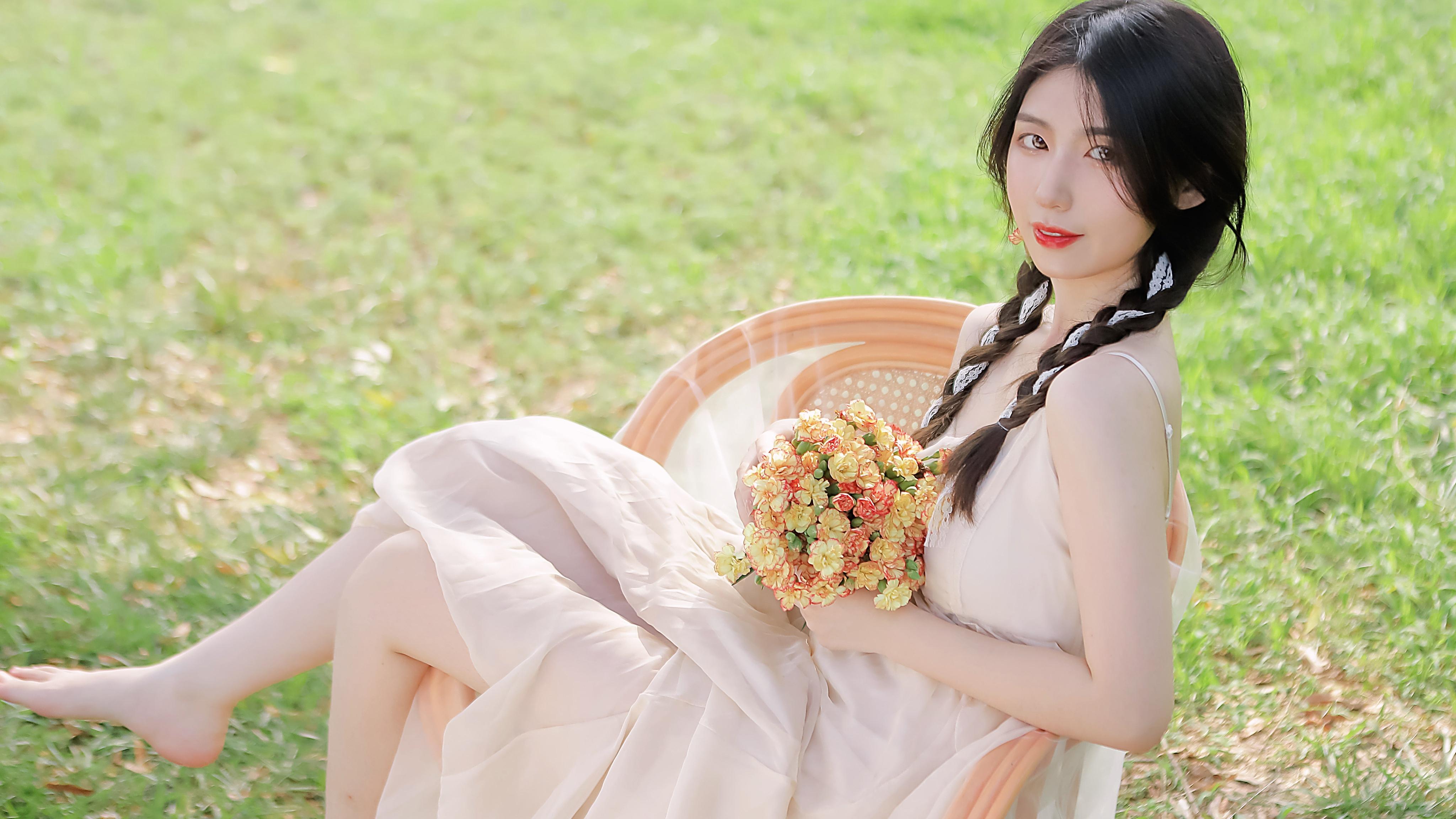 黄仁勋：人工智能的下个浪潮是“物理AI”